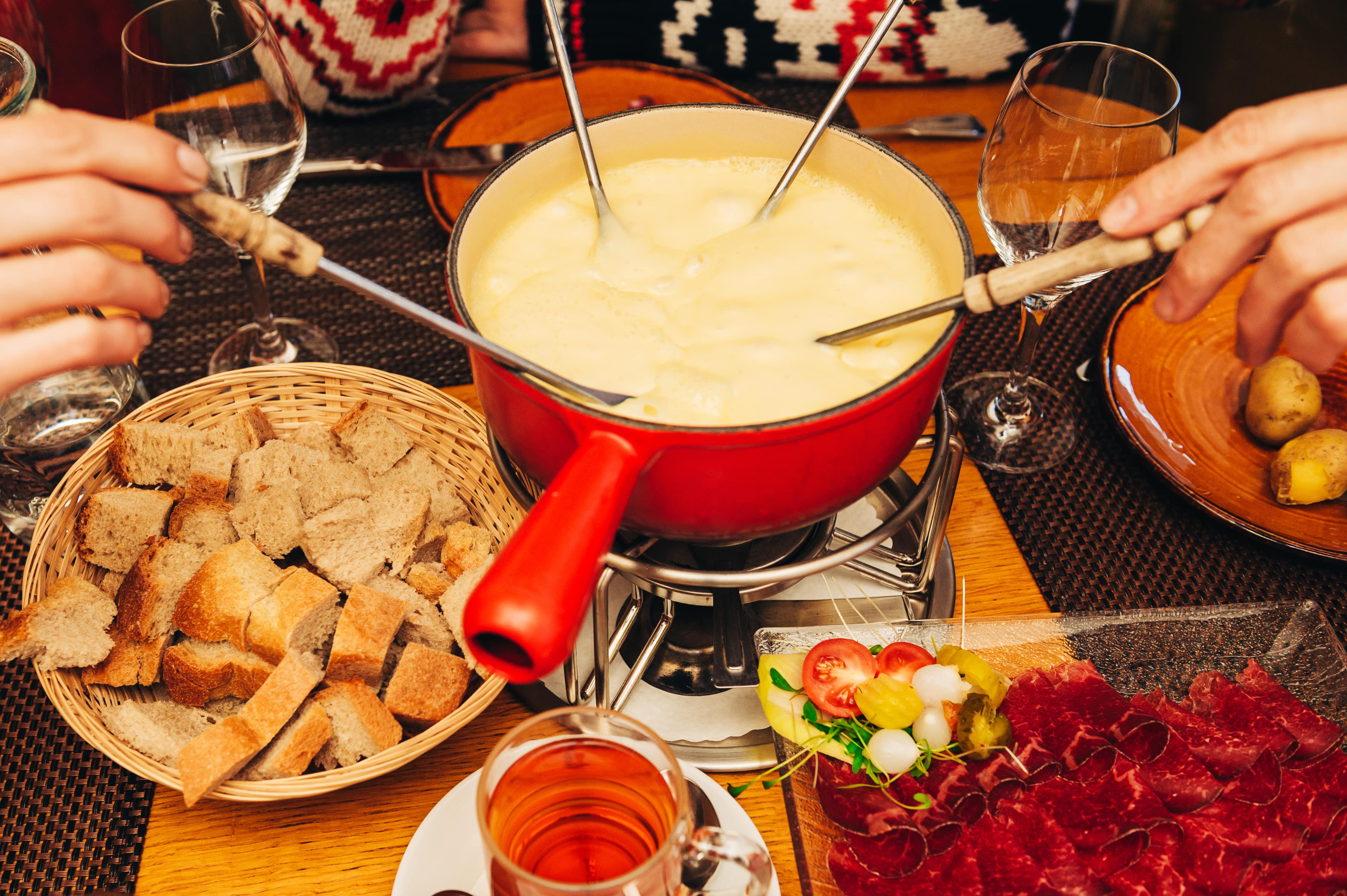 tgv lyria swiss gastronomy fondue