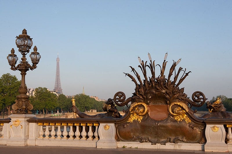 tgv lyria eiffel tower paris