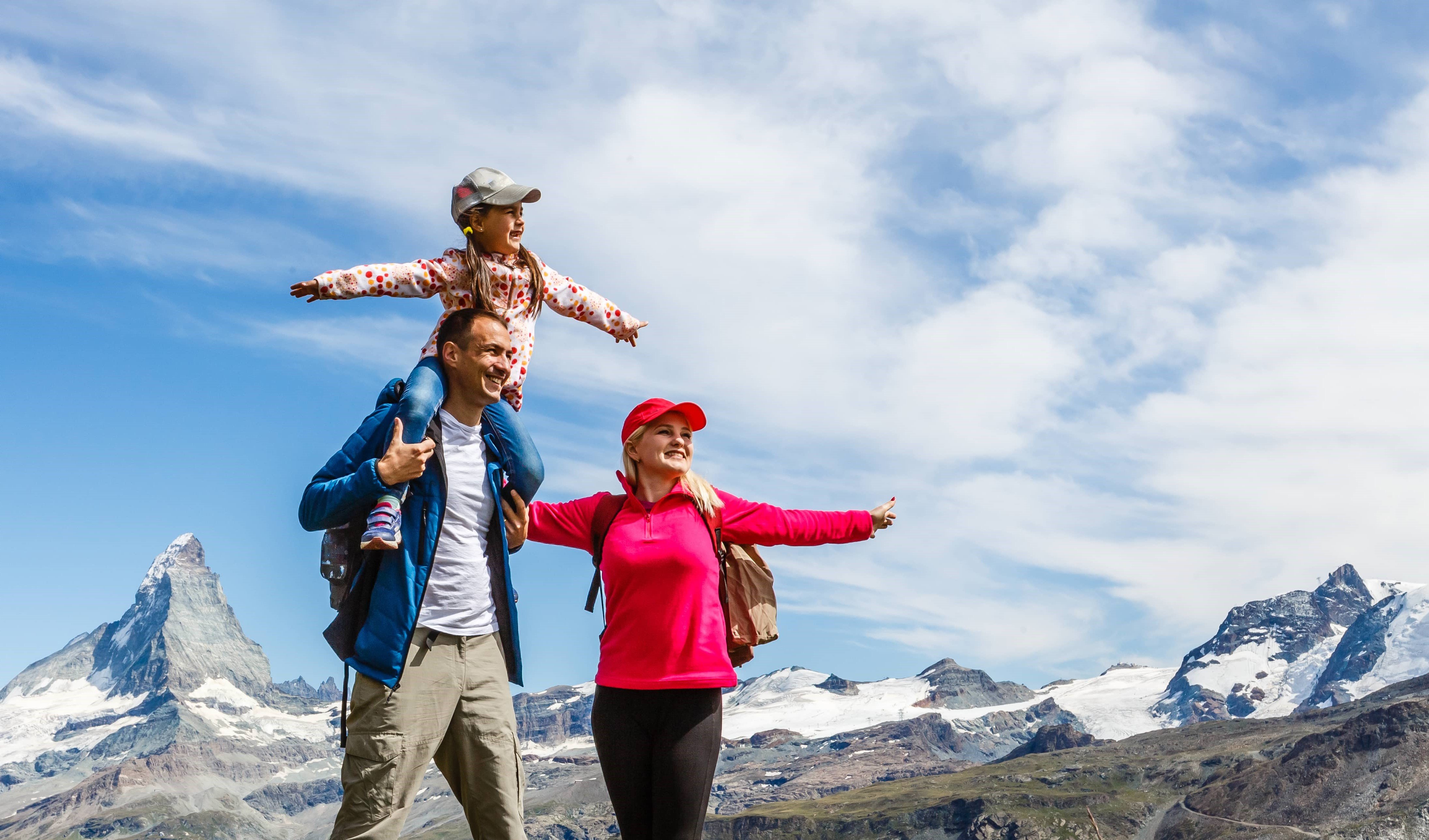 tgv lyria family in swiss mountains