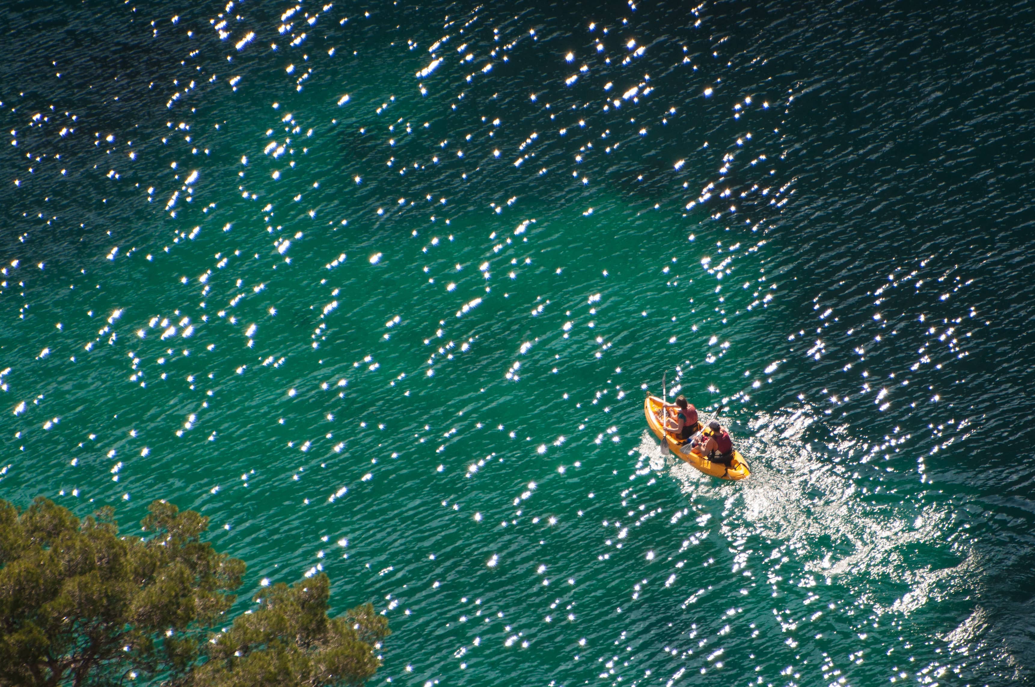 tgv lyria calanques marseille kayak