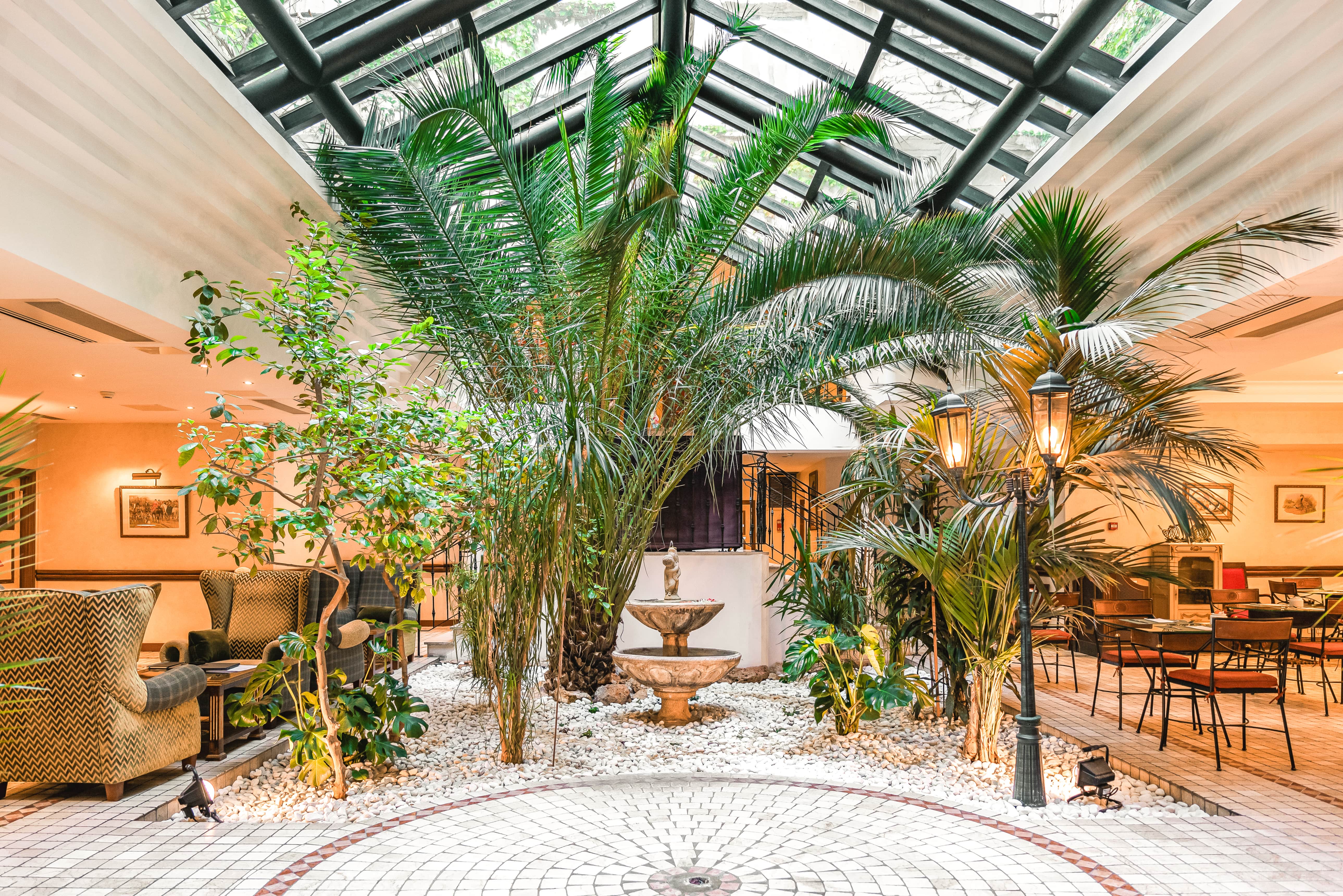 tgv lyria villa beaumarchais lobby