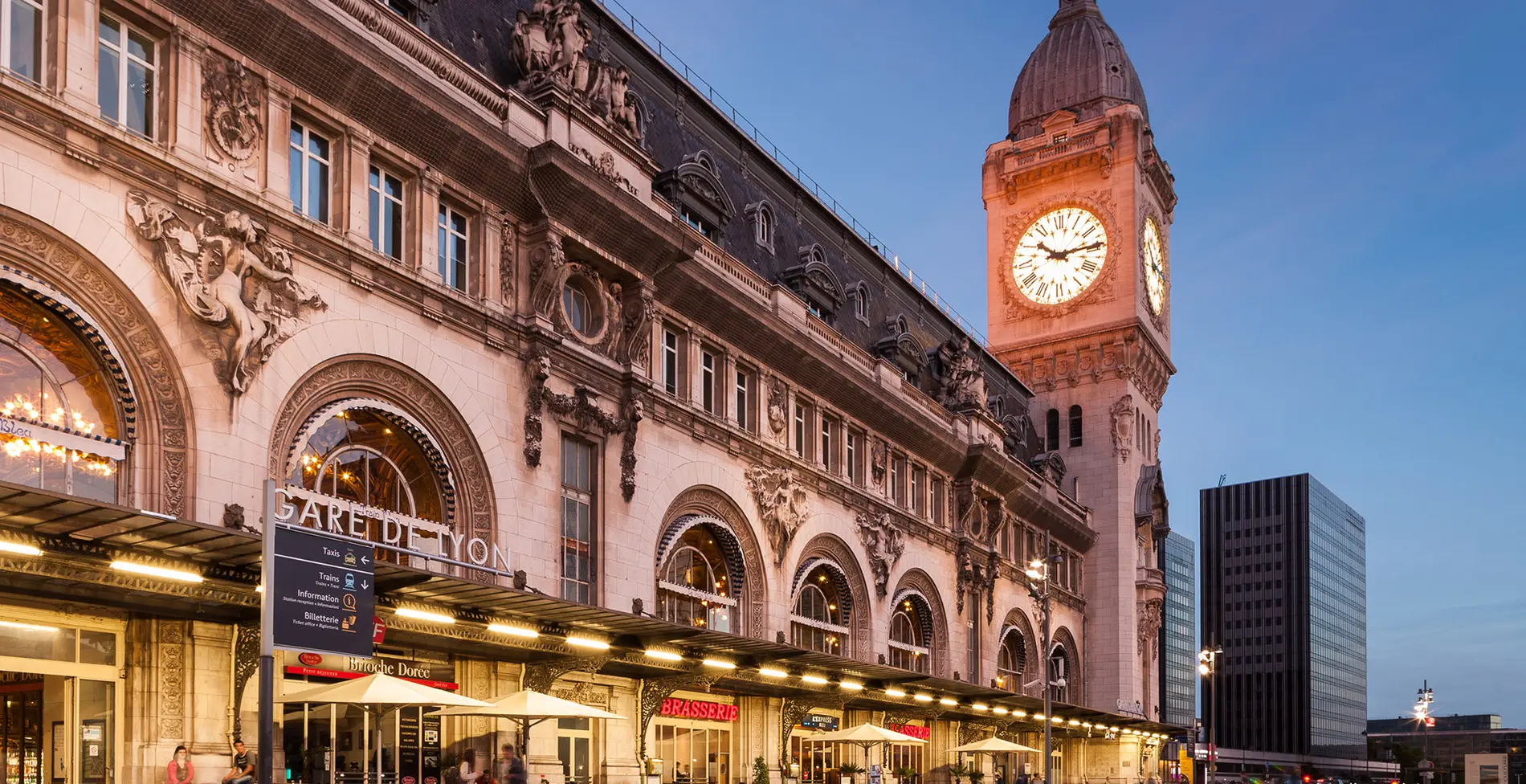 TGV Lyria - train station Paris Gare de Lyon