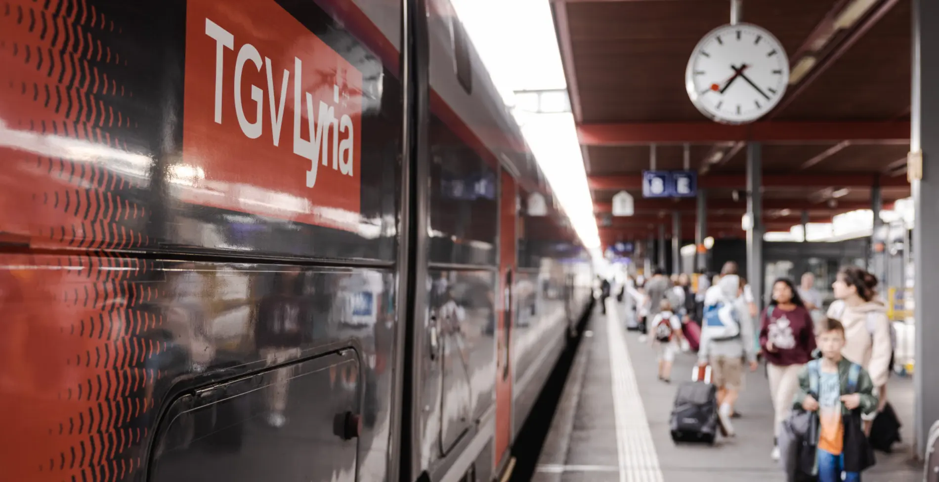 tgv lyria traveller train station