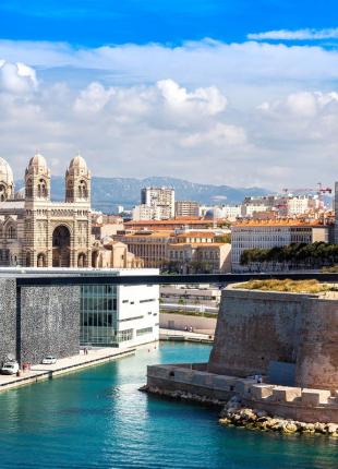 TGV Lyria - Marseille Old Harbour