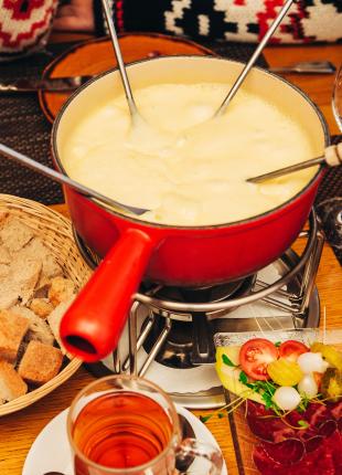 tgv lyria swiss gastronomy fondue