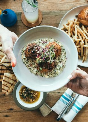 tgv lyria restaurant food paris sharing 