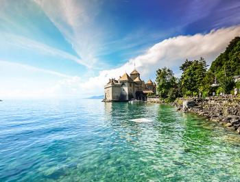 TGV Lyria - Chillon castle at Montreux with Combined Offers