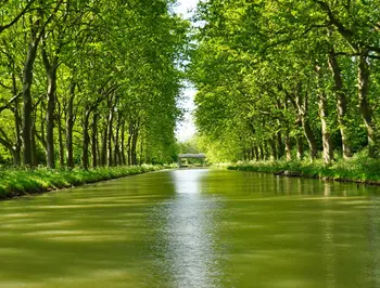 tgv lyria south of france canal du midi