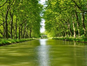 tgv lyria south of france canal du midi