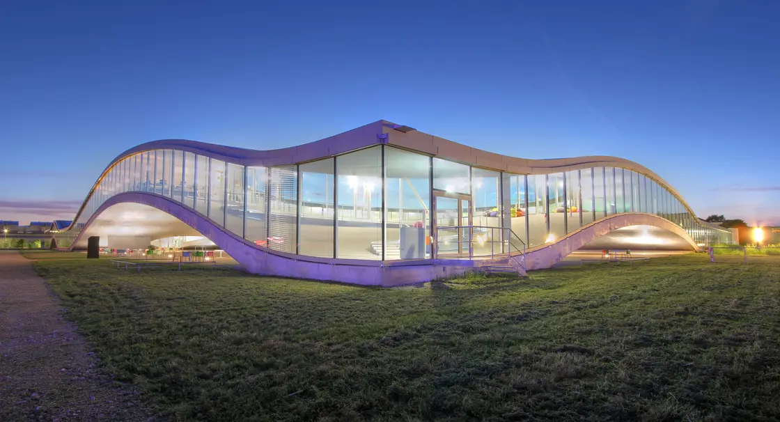 tgv lyria lausanne rolex learning center