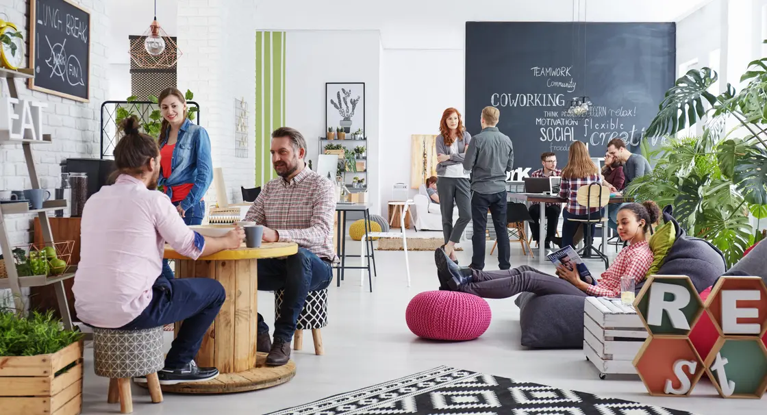 tgv lyria coworking room ambiance